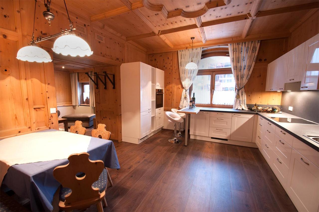 A Traumhafte Zirbenwohnung Prutz Exterior photo